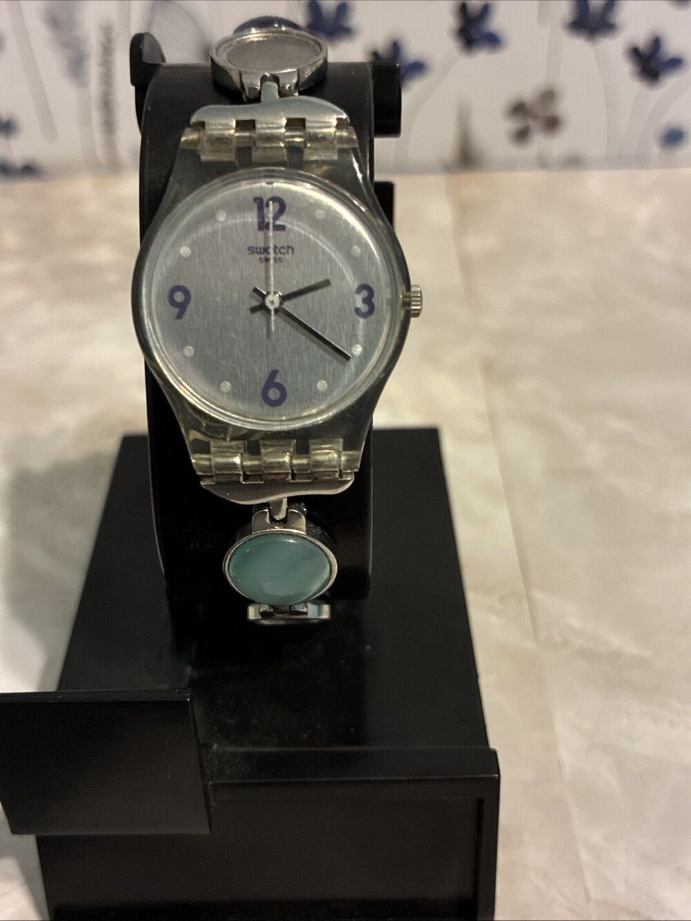 Swatch Lady Loburia Womens Watch 25mm Silver Dial LK310G Cabochon Bracelet 6.25"